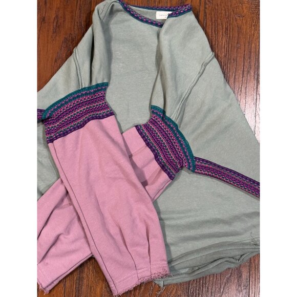 NEW Natural Life Boho Style Knit Top S/M Gray Pink Embroidered Sweatshirt - Picture 12 of 14